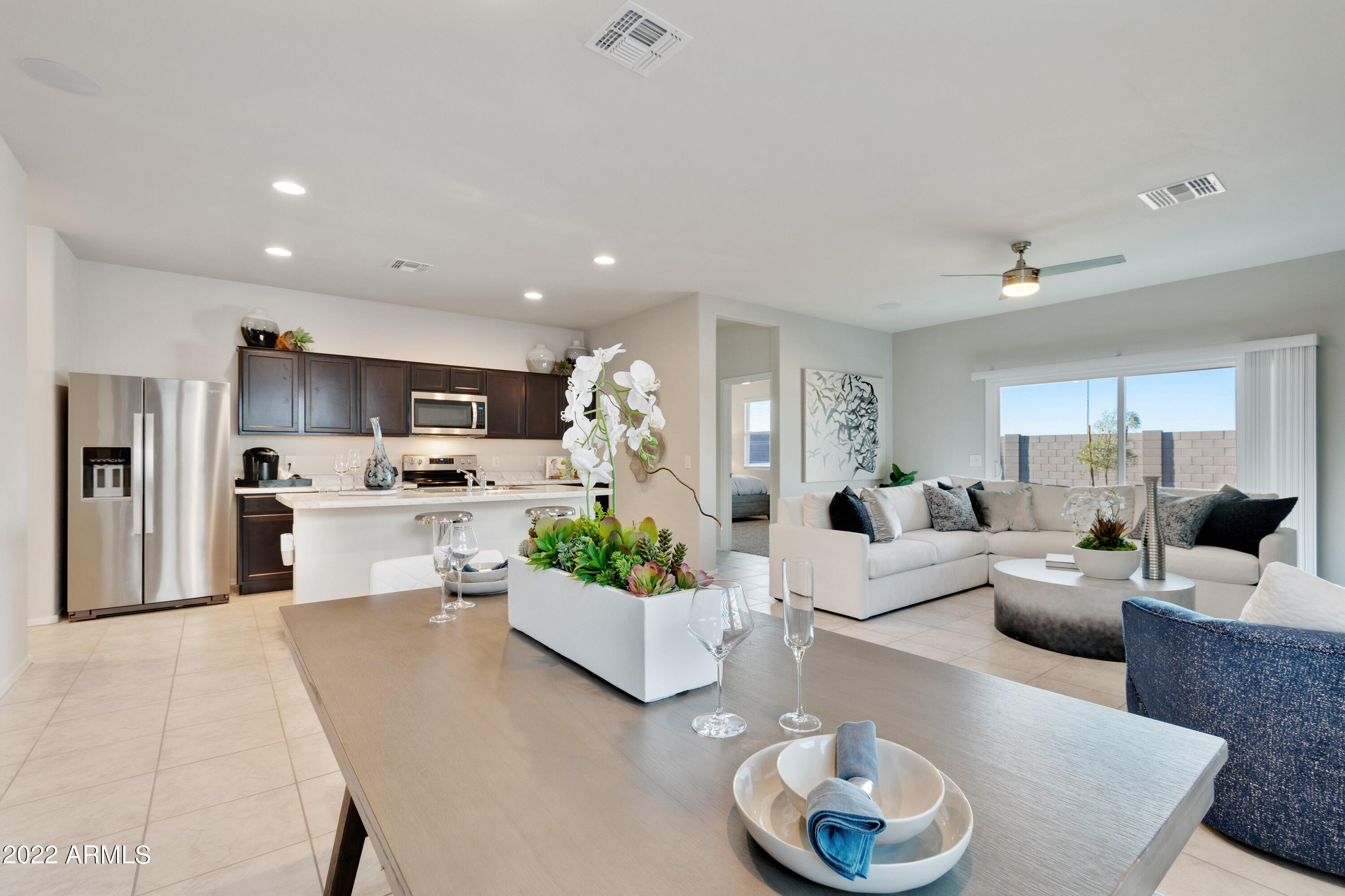 9548 Cotton Road Florence, AZ 85132 - Photo 2 of 12 Caden Dining Area