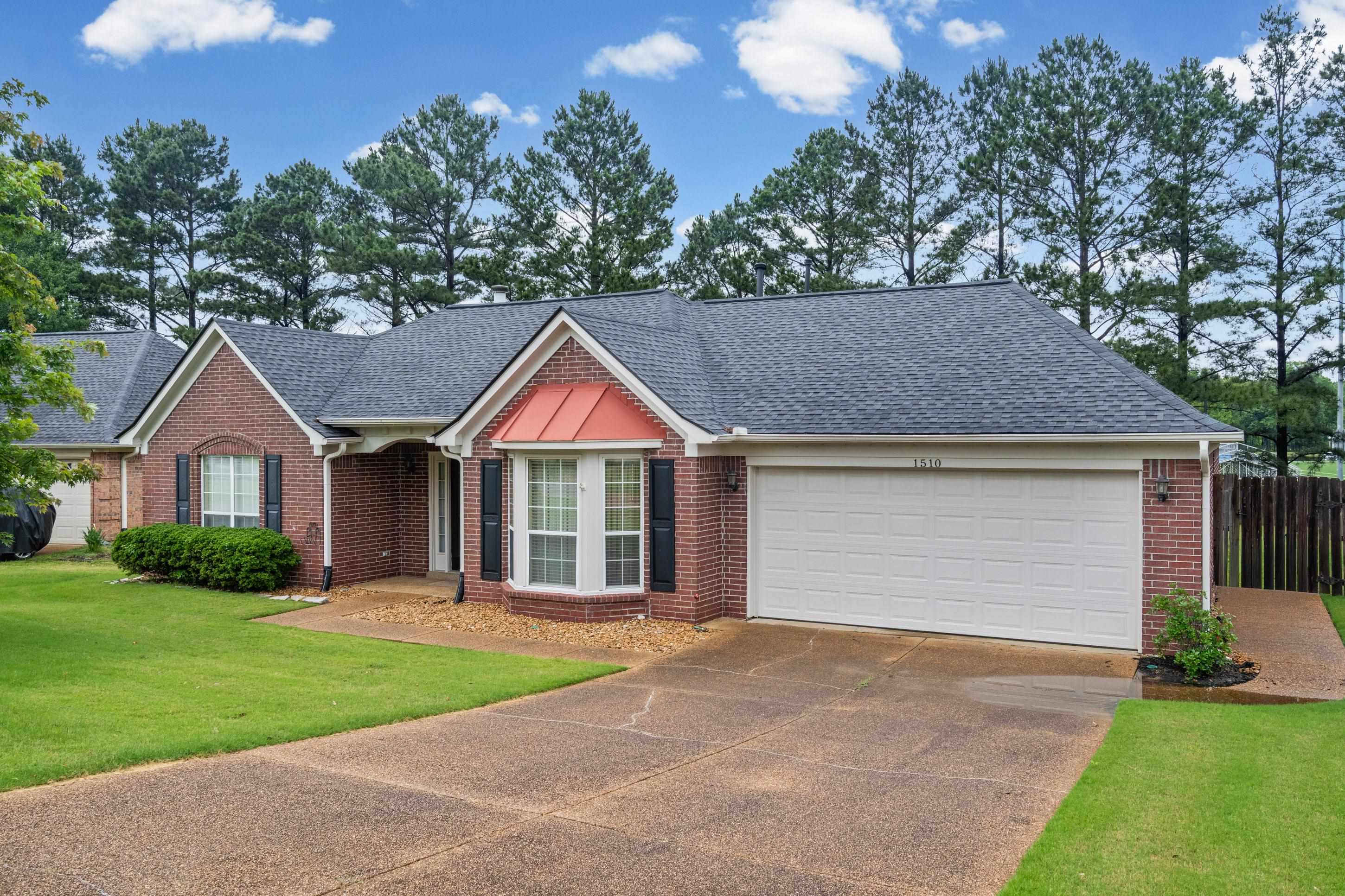 1510 Wolf Ridge Drive Collierville, TN 38017 - Photo 2 of 35