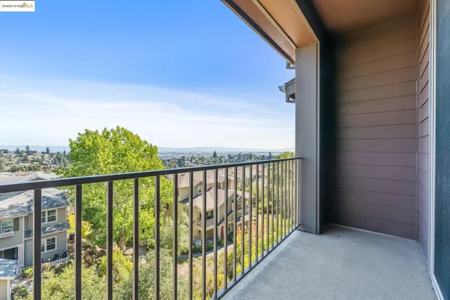 $779,000 | 6443 Blue Rock Court, Oakland, CA 94605