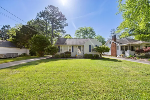 $1,800 | 108 South St Marks Avenue, Chattanooga, TN 37411