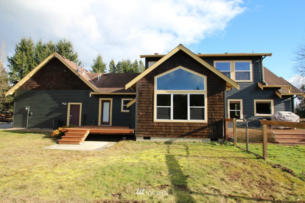 23016 Bulson Road Mount Vernon, WA 98274 - Photo 2 of 24 Gallery Image 2