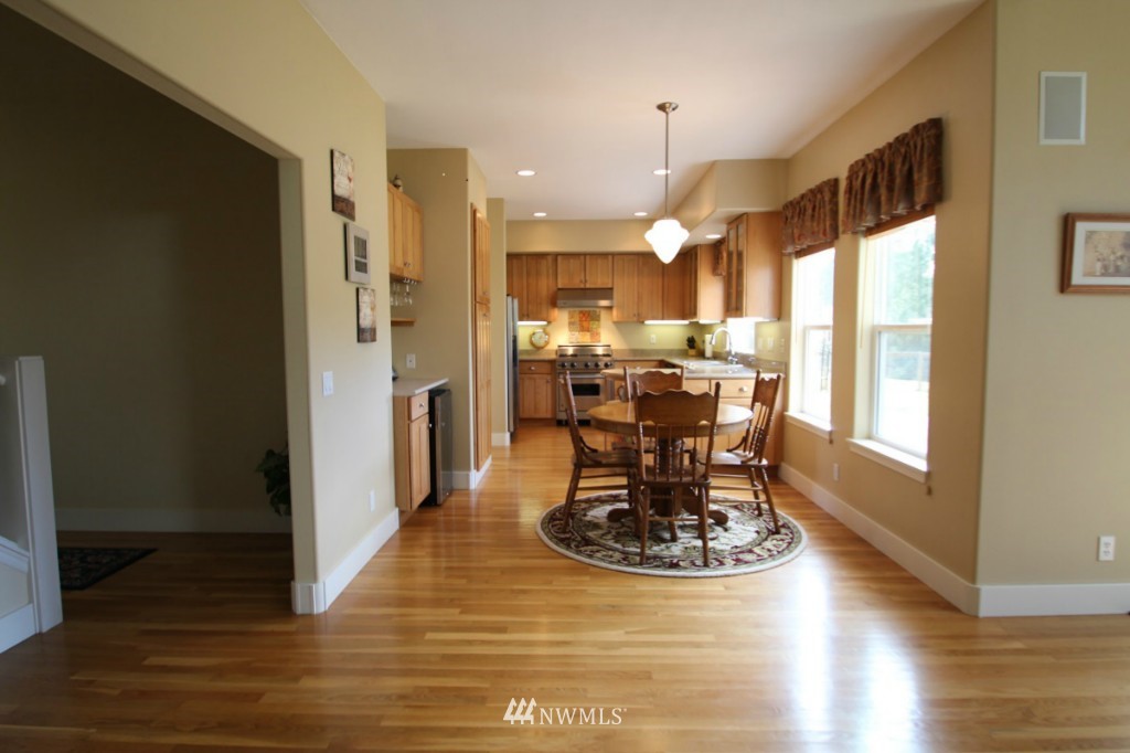 23016 Bulson Road Mount Vernon, WA 98274 - Photo 11 of 24 Gallery Image 11