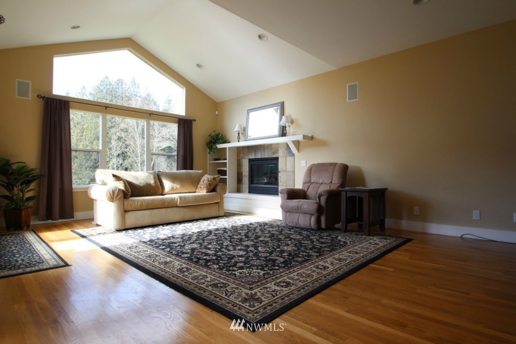 23016 Bulson Road Mount Vernon, WA 98274 - Photo 12 of 24 Gallery Image 12