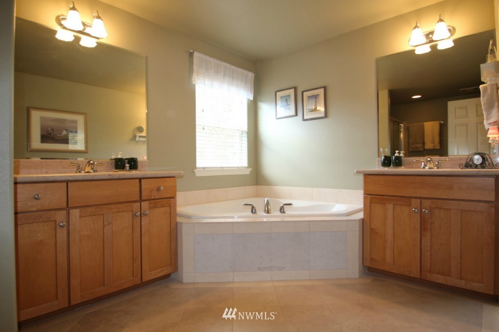 23016 Bulson Road Mount Vernon, WA 98274 - Photo 21 of 24 Gallery Image 21