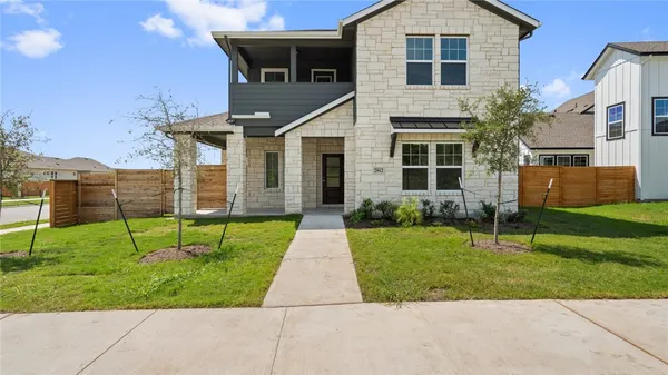 $1,350 | 7812 Hillock Terrace, Unit B, Austin, TX 78744