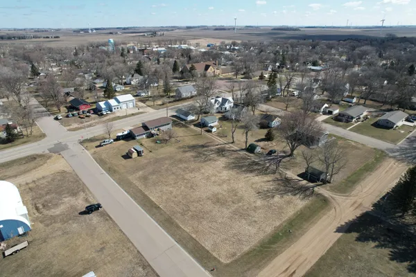 $18,500 | Xxx South Rebecca Street, Ivanhoe, MN 56142
