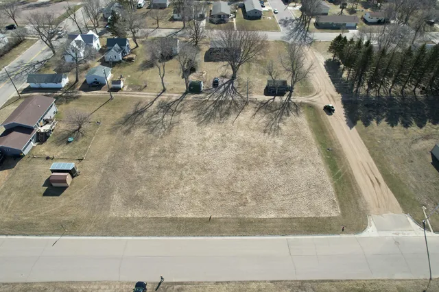 $18,500 | Xxx South Rebecca Street, Ivanhoe, MN 56142