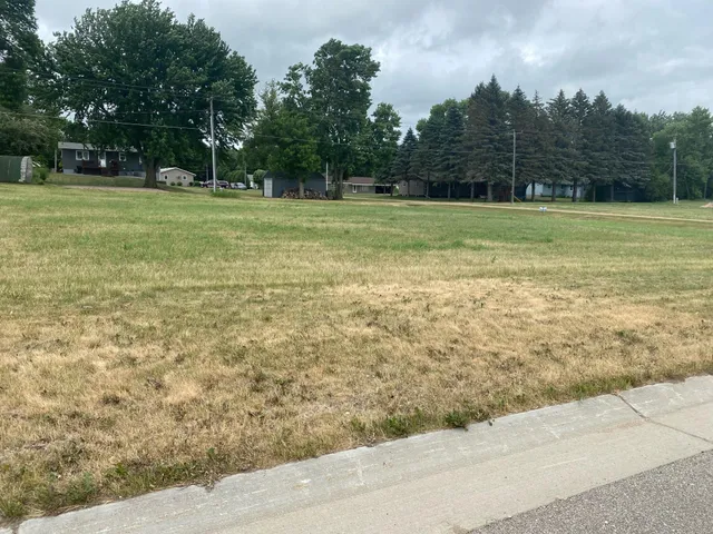 $18,500 | Xxx South Rebecca Street, Ivanhoe, MN 56142