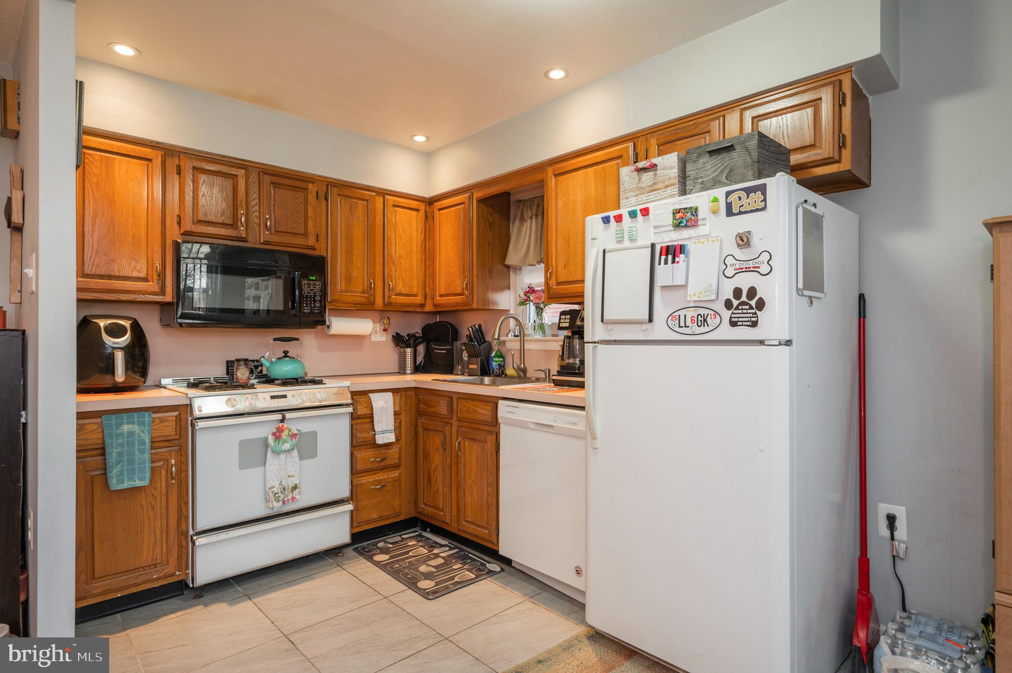15059 London Road Philadelphia, PA 19116 - Photo 11 of 34 Gallery Image 11