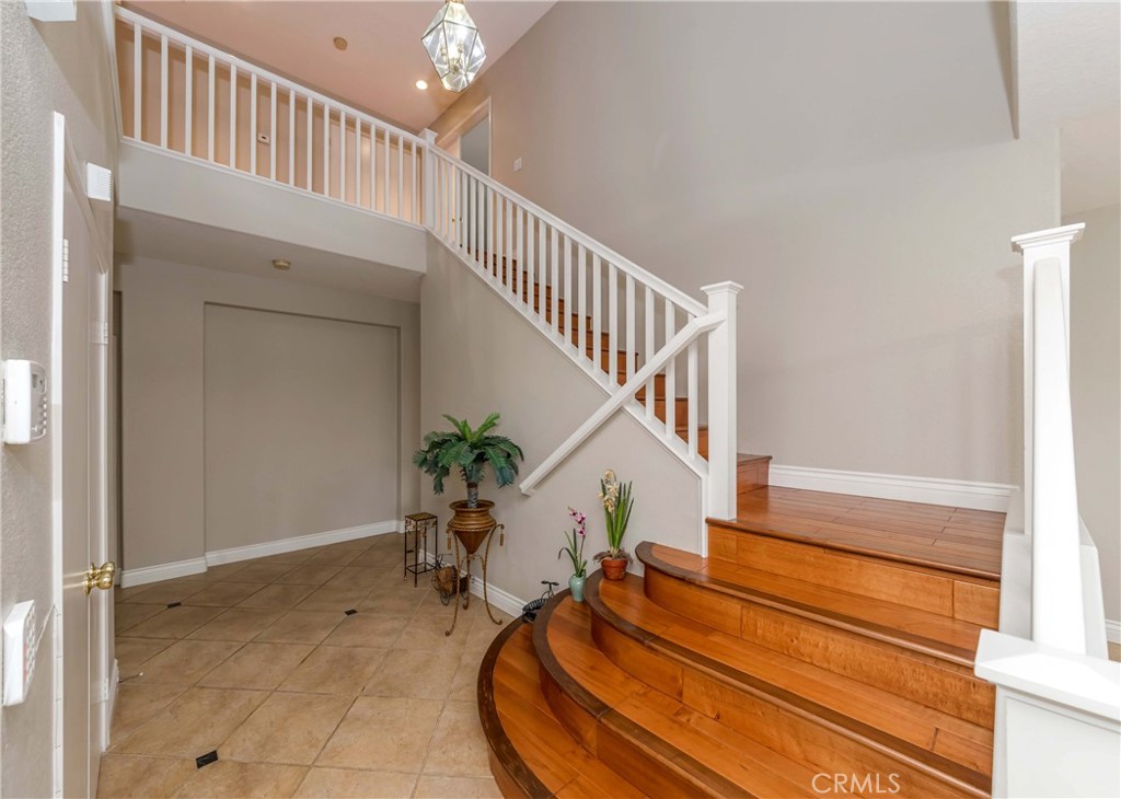 9220 Village Way Riverside, CA 92508 - Photo 13 of 65