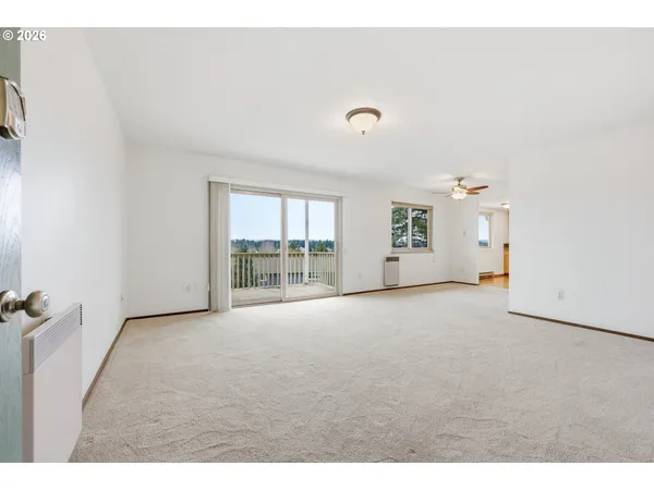 $232,500 | 12088 Southwest King Arthur Street, Unit B, King City, OR 97224