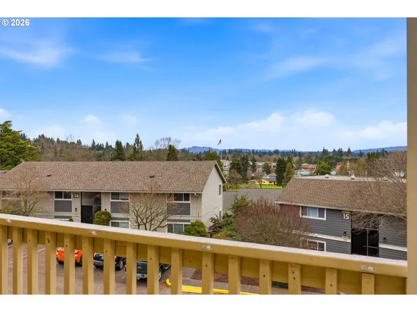 $232,500 | 12088 Southwest King Arthur Street, Unit B, King City, OR 97224