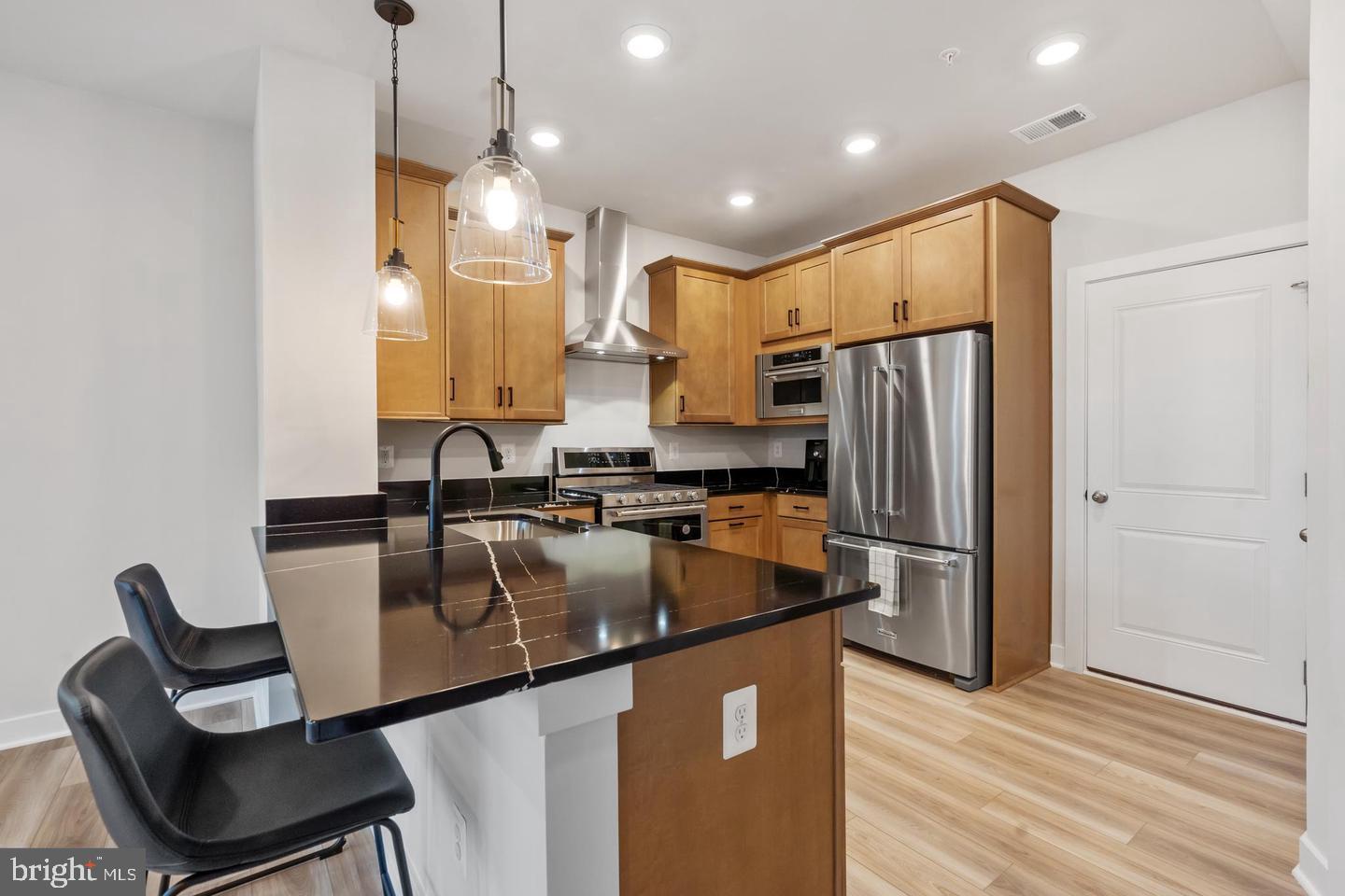 45176 Drowes Terrace Sterling, VA 20166 - Photo 12 of 32