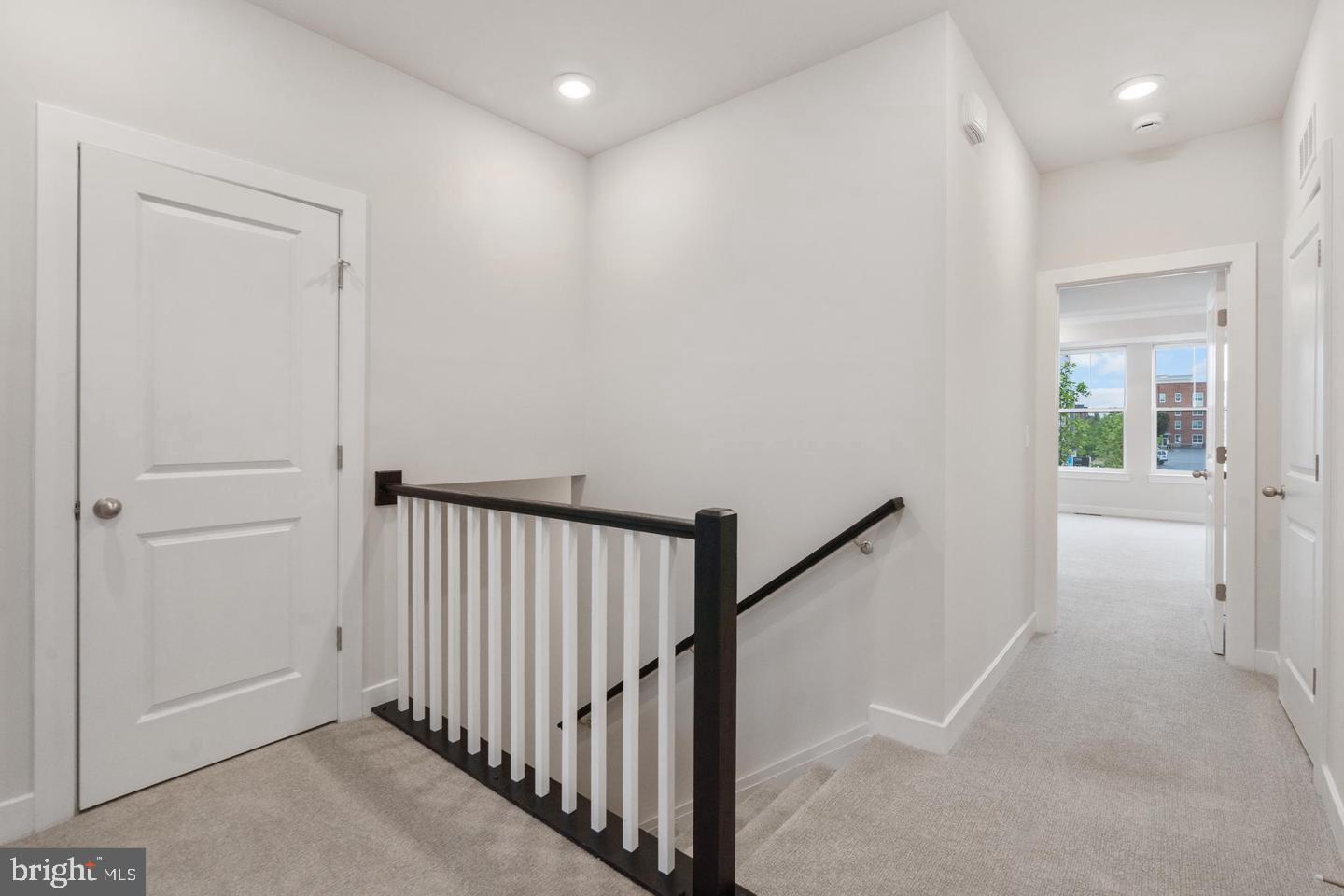 45176 Drowes Terrace Sterling, VA 20166 - Photo 18 of 32