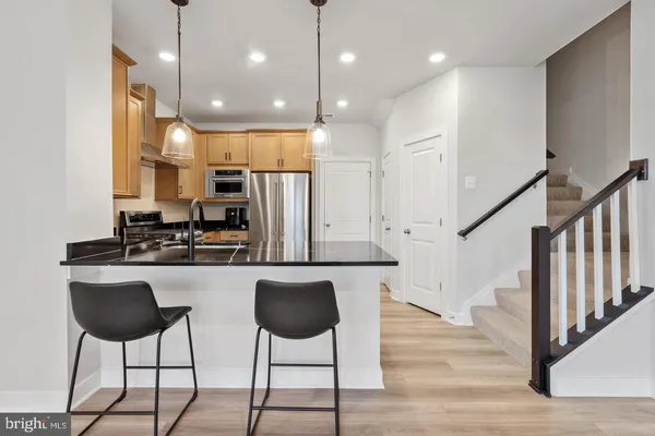 $2,800 | 45176 Drowes Terrace, Sterling, VA 20166