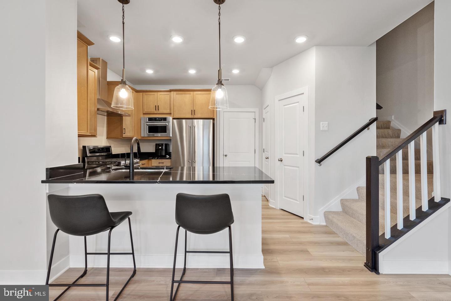 45176 Drowes Terrace Sterling, VA 20166 - Photo 9 of 32