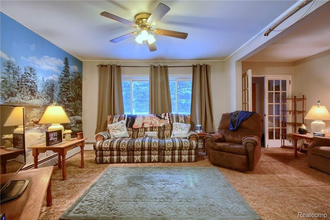 150 South Sheldon Road Canton, MI 48188 - Photo 4 of 29 4-Living Room.jpg