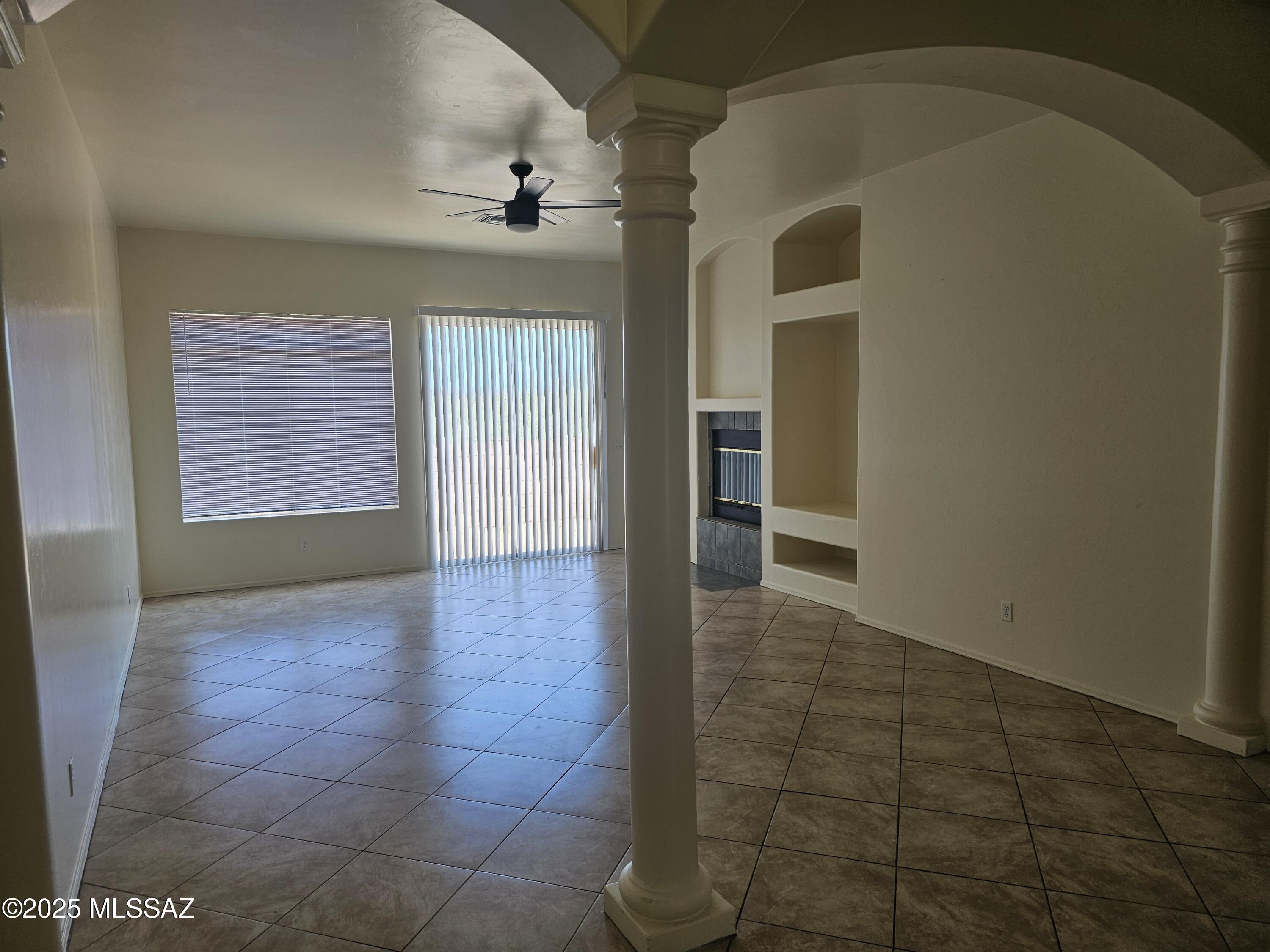 887 Manzanilla Way Rio Rico, AZ 85648 - Photo 4 of 28