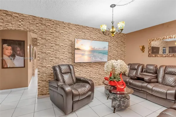 $680,000 | 830 East 12th Place, Hialeah, FL 33010