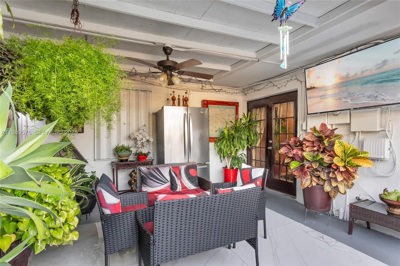 830 East 12th Place Hialeah, FL 33010 - Photo 8 of 9