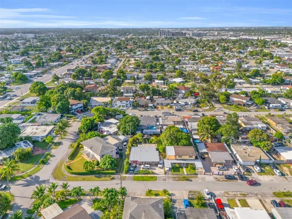 $680,000 | 830 East 12th Place, Hialeah, FL 33010