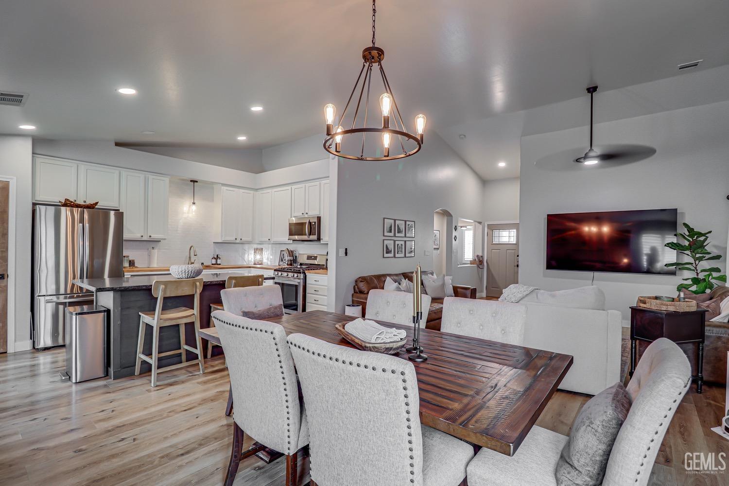 Undisclosed Address Bakersfield, CA 93314 - Photo 11 of 35