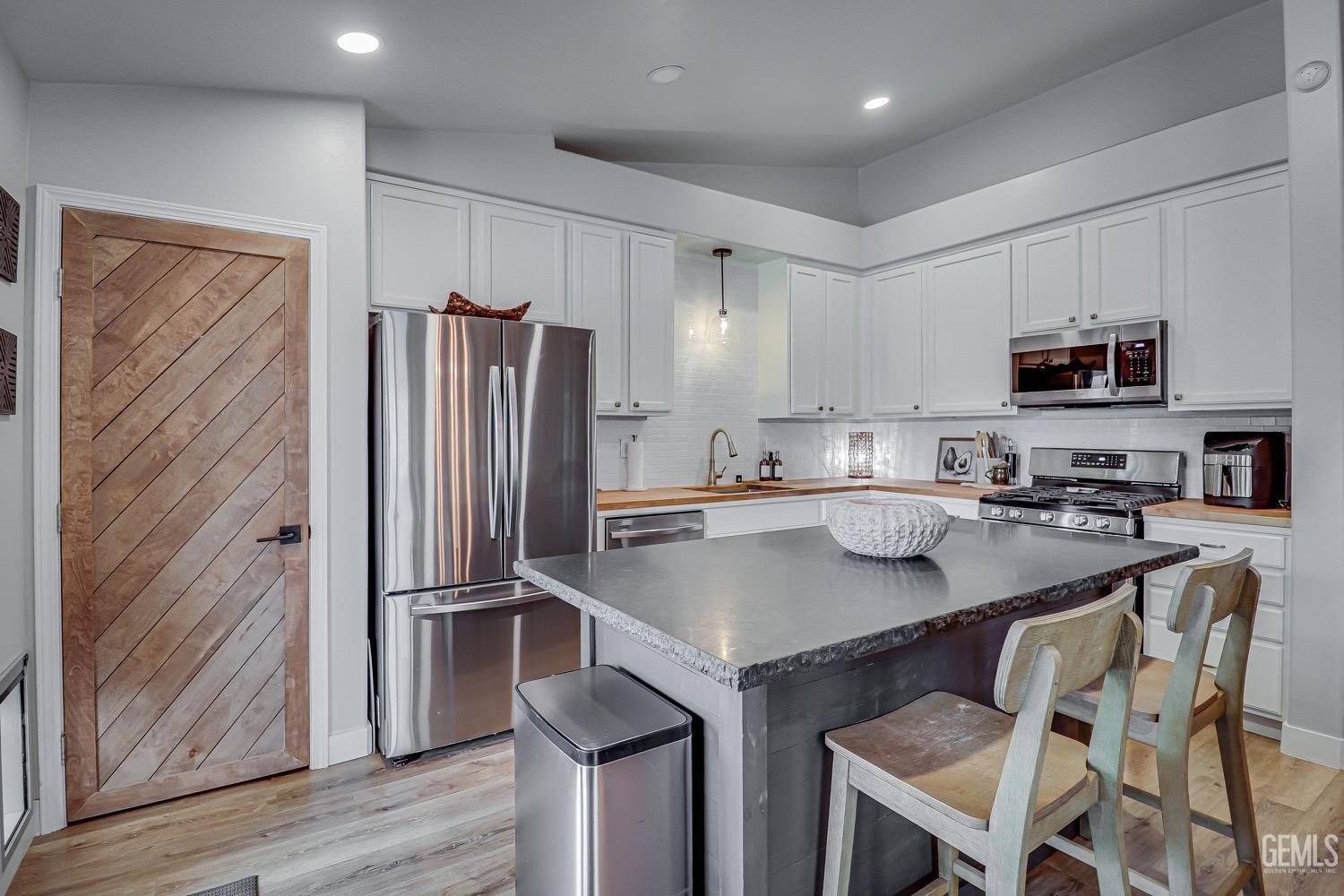 Undisclosed Address Bakersfield, CA 93314 - Photo 13 of 35