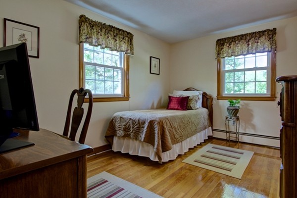 1324 Old Worcester Road Framingham, MA 01701 - Photo 21 of 29 Gallery Image 21