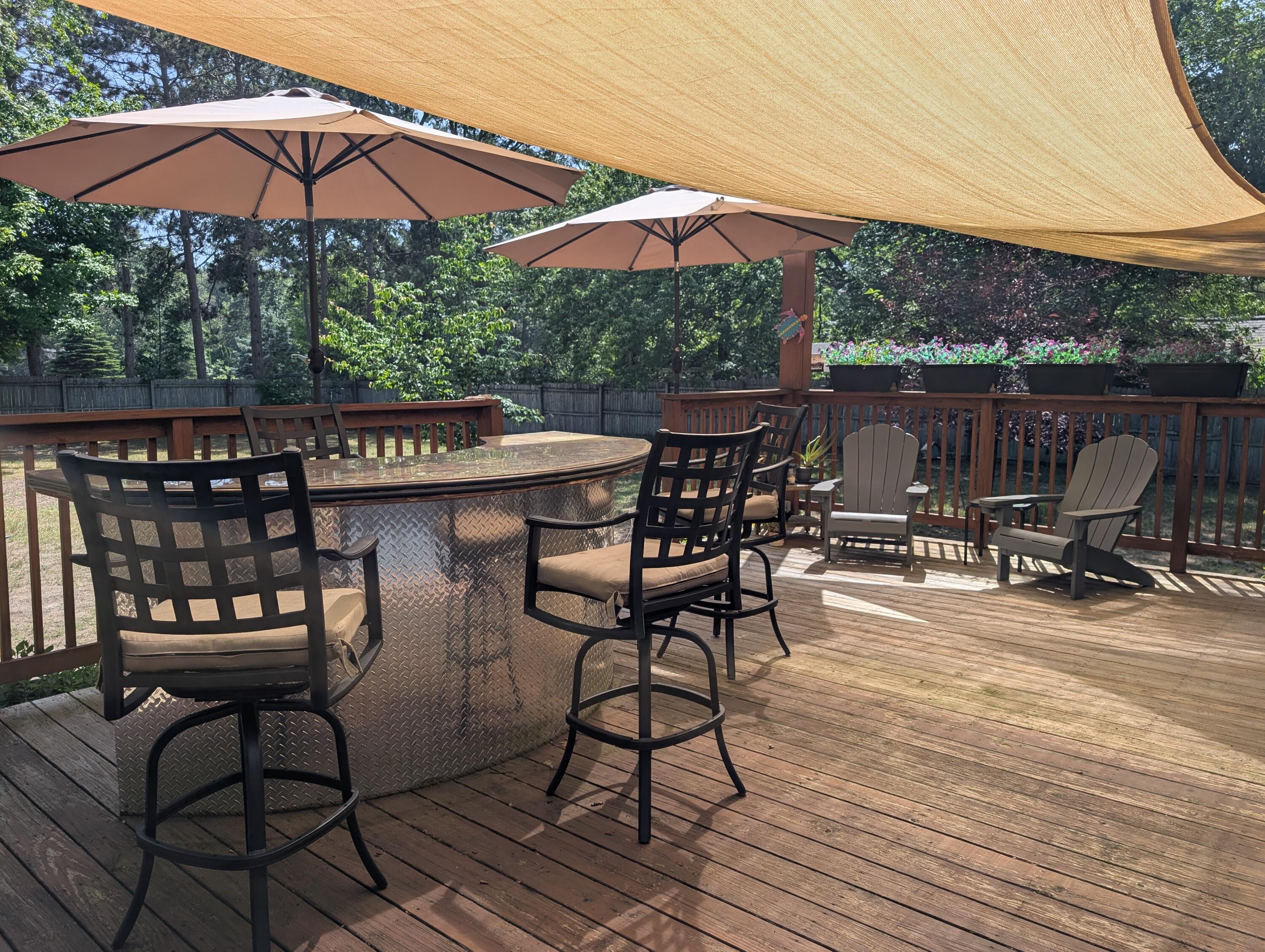 271 Randall Road Muskegon, MI 49441 - Photo 14 of 48 Randall - deck2