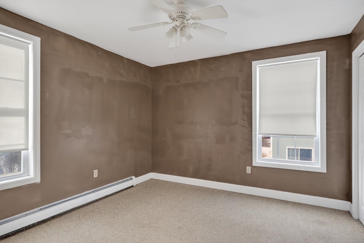 48 Greenleaf Street Manchester, NH 03103 - Photo 21 of 30