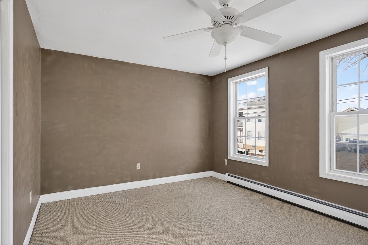 48 Greenleaf Street Manchester, NH 03103 - Photo 22 of 30