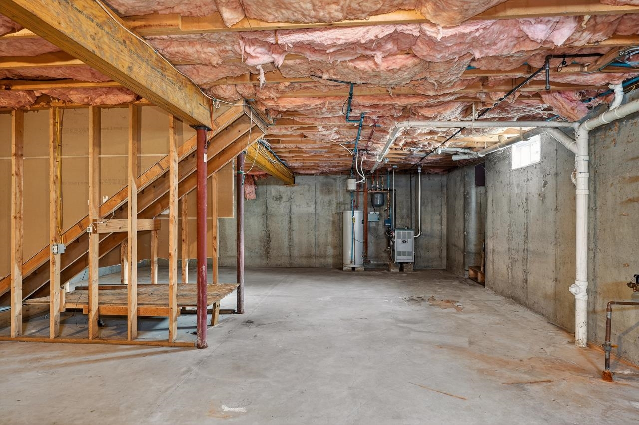 48 Greenleaf Street Manchester, NH 03103 - Photo 25 of 30