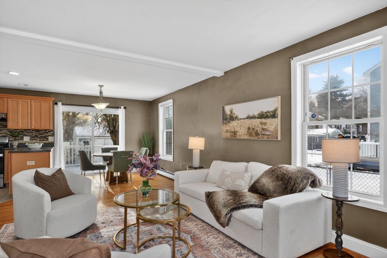 48 Greenleaf Street Manchester, NH 03103 - Photo 6 of 30