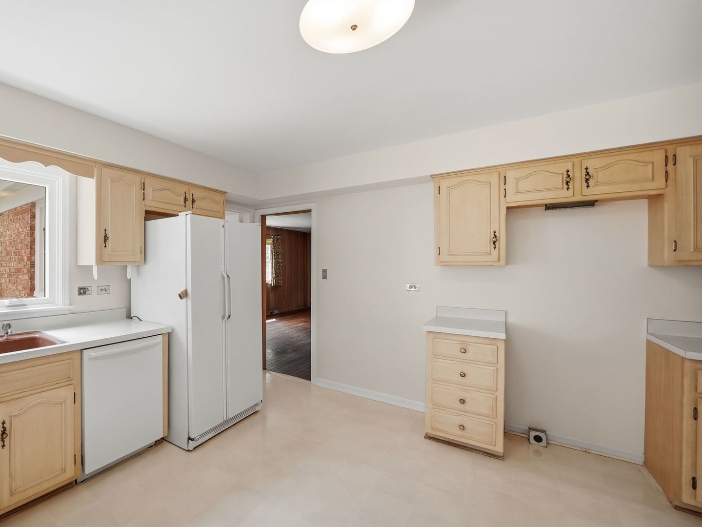 1170 Oak Ridge Circle Barrington, IL 60010 - Photo 9 of 24 Gallery Image 9
