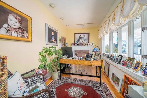 $850,000 | 2919 Pawtucket Avenue, East Providence, RI 02915