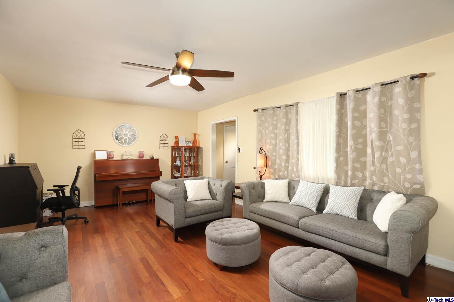 1027 West Kenneth Road Glendale, CA 91202 - Photo 6 of 31