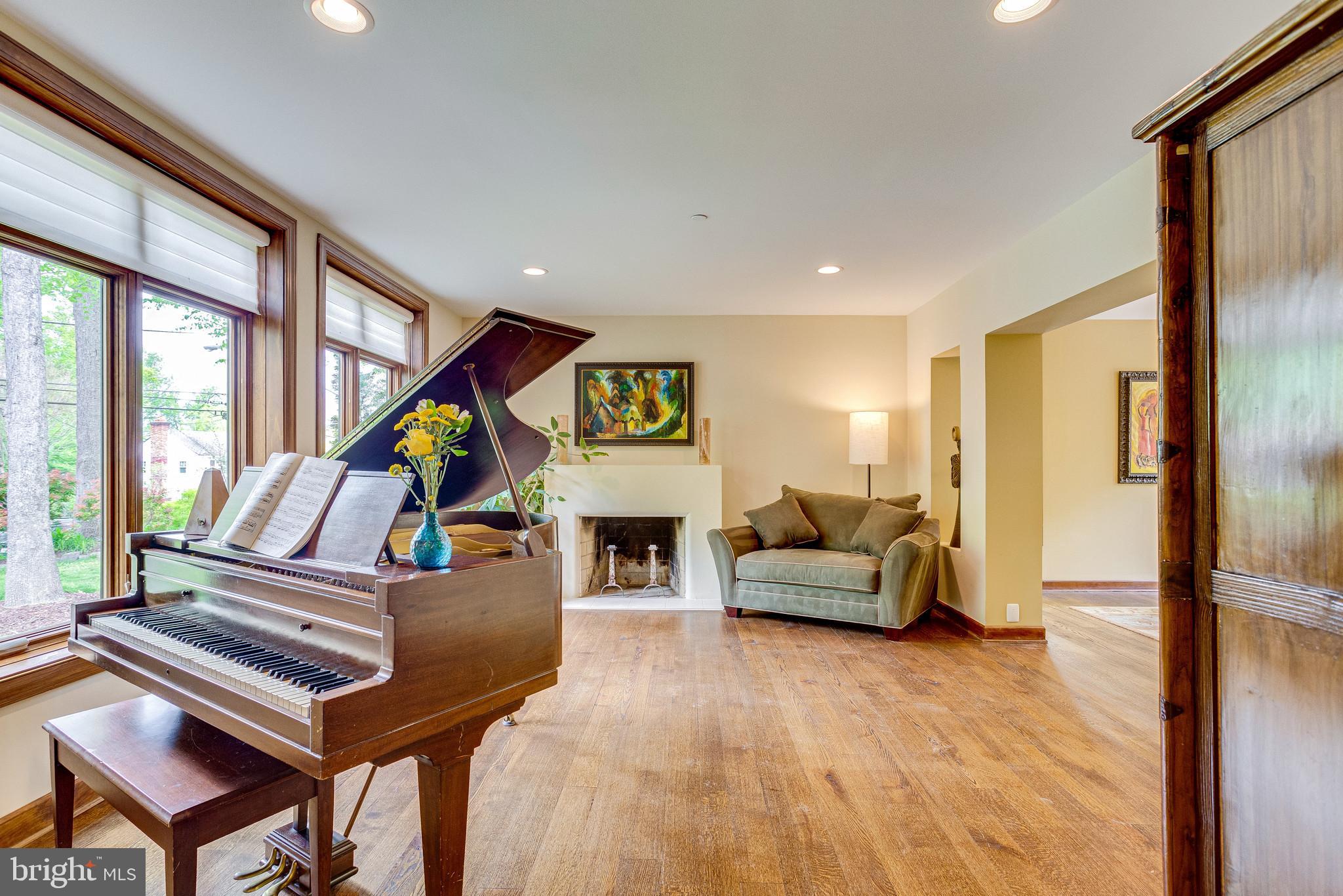 7221 Pyle Road Bethesda, MD 20817 - Photo 11 of 58