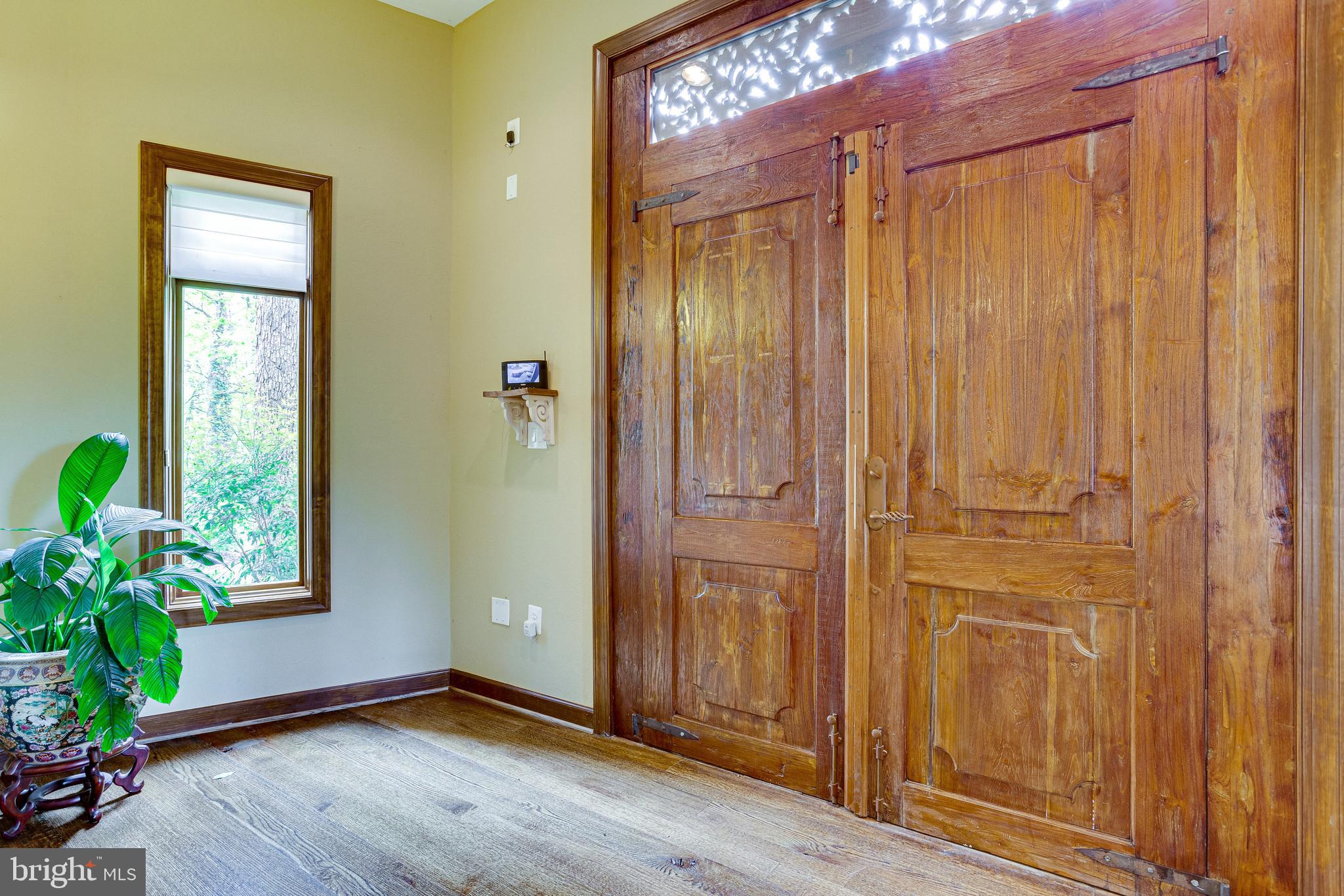 7221 Pyle Road Bethesda, MD 20817 - Photo 6 of 58