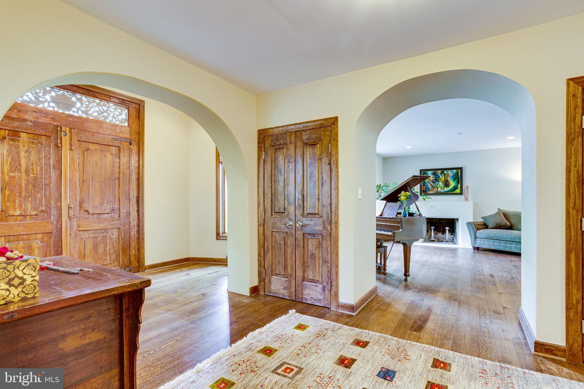 7221 Pyle Road Bethesda, MD 20817 - Photo 8 of 58