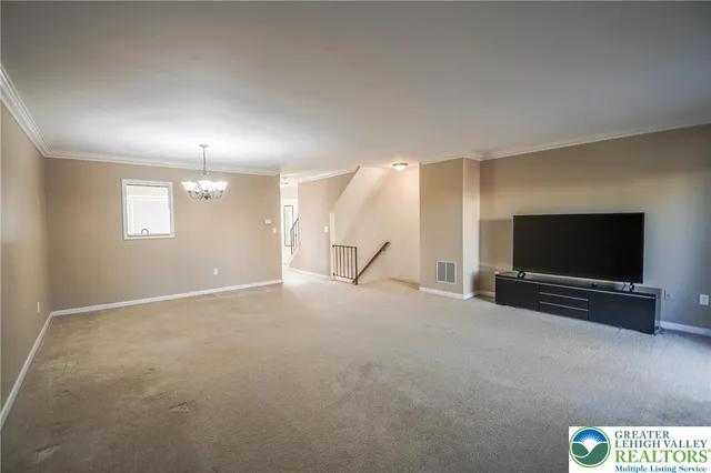 $2,500 | 2505 Madison Avenue, Bethlehem, PA 18017