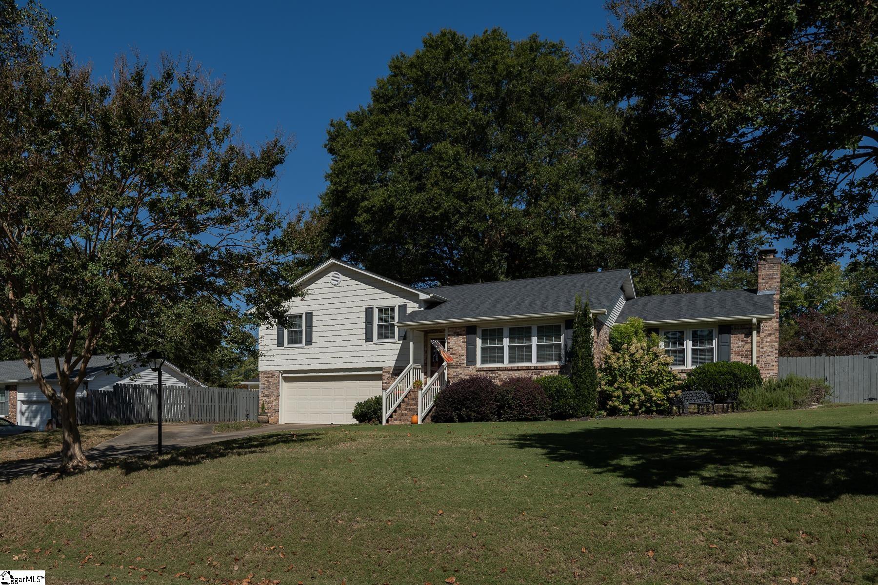 14 Coachman Drive, Taylors, SC 29687 Compass