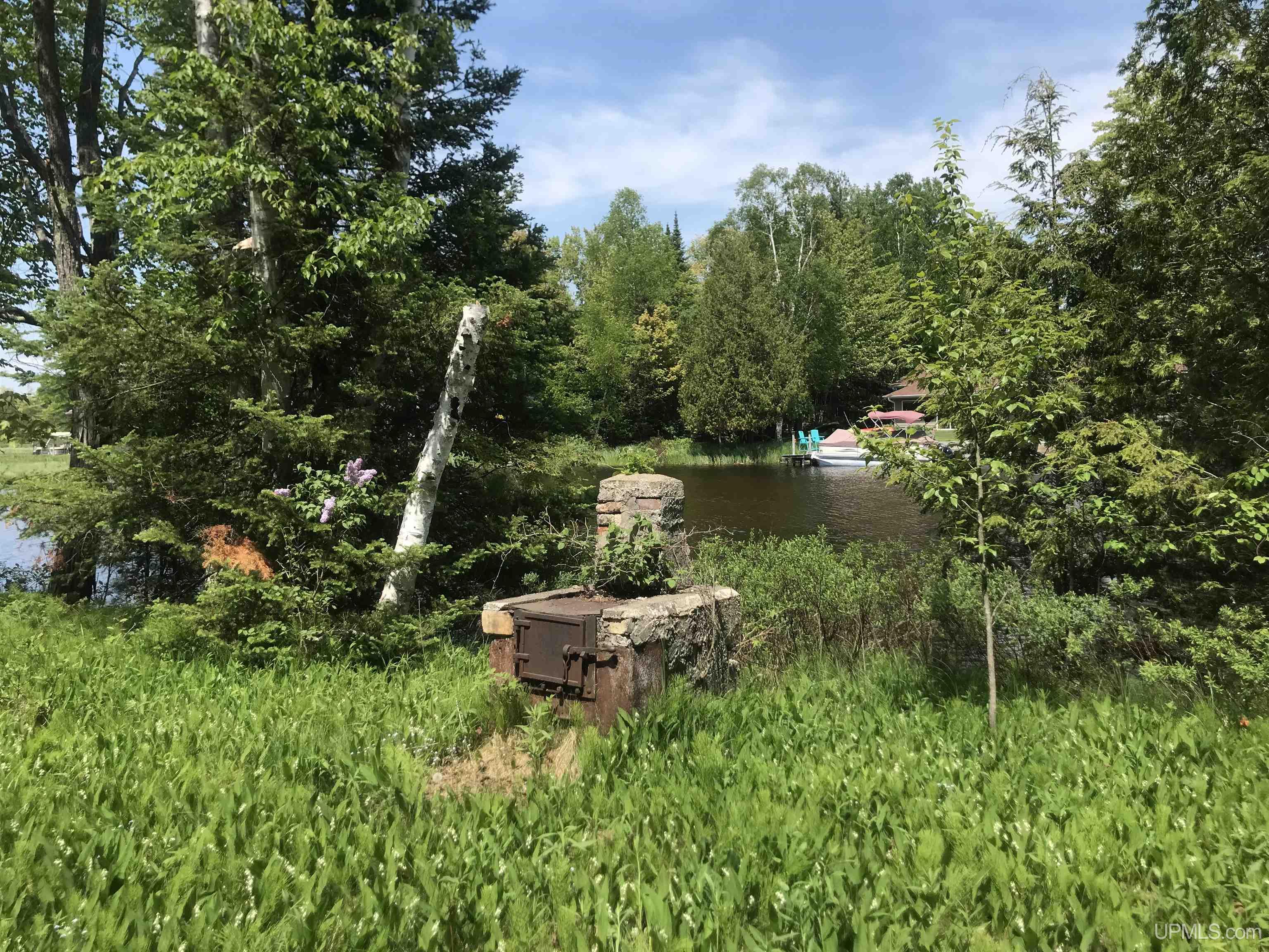 686 North Co Road Manistique, MI 49854 - Photo 6 of 11