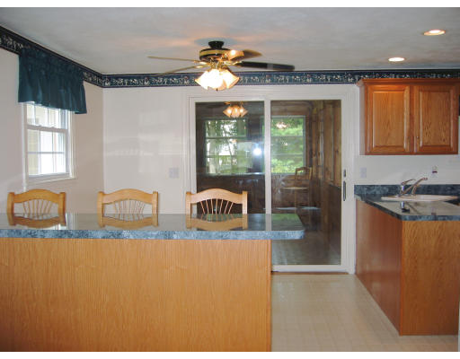 25 Endmoor Road Westford, MA 01886 - Photo 9 of 12 Gallery Image 9