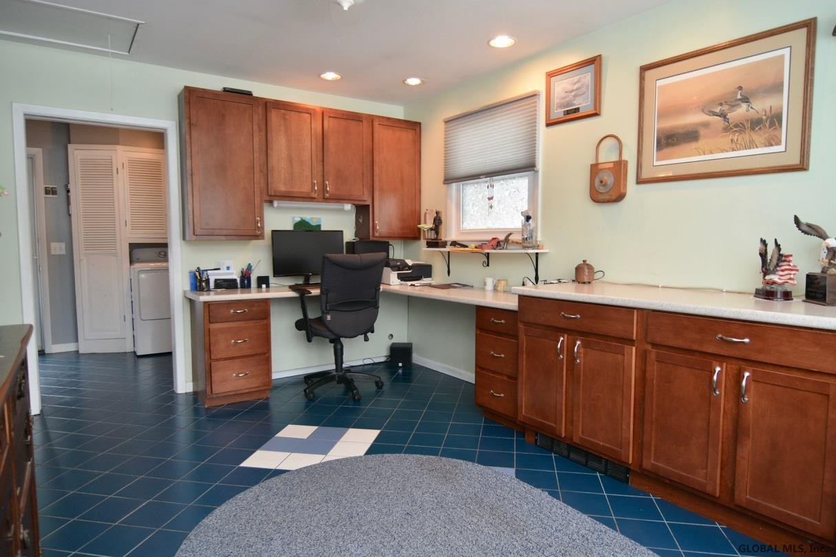 127 Priddle Point Road Gloversville, NY 12078 - Photo 16 of 38 Photo 16