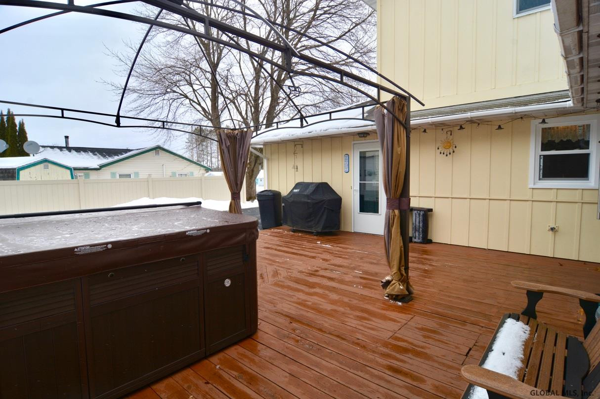127 Priddle Point Road Gloversville, NY 12078 - Photo 18 of 38 Photo 18