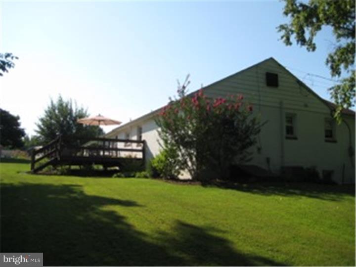 2763 Township Line Road Norristown, PA 19403 - Photo 3 of 20 Exterior Side