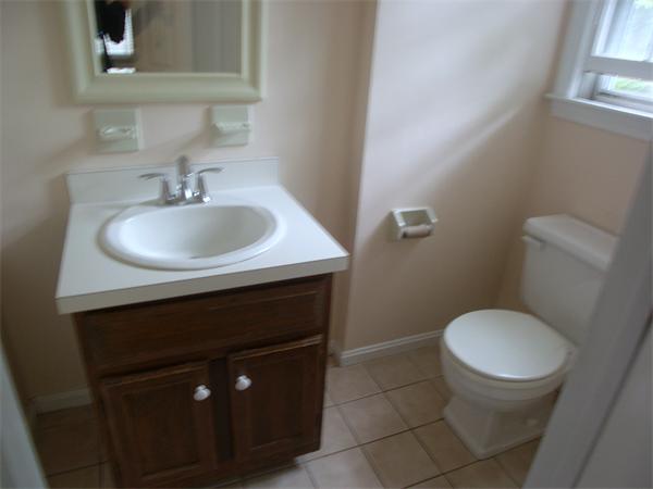 23 Fraser Road Framingham, MA 01702 - Photo 10 of 21 Gallery Image 10
