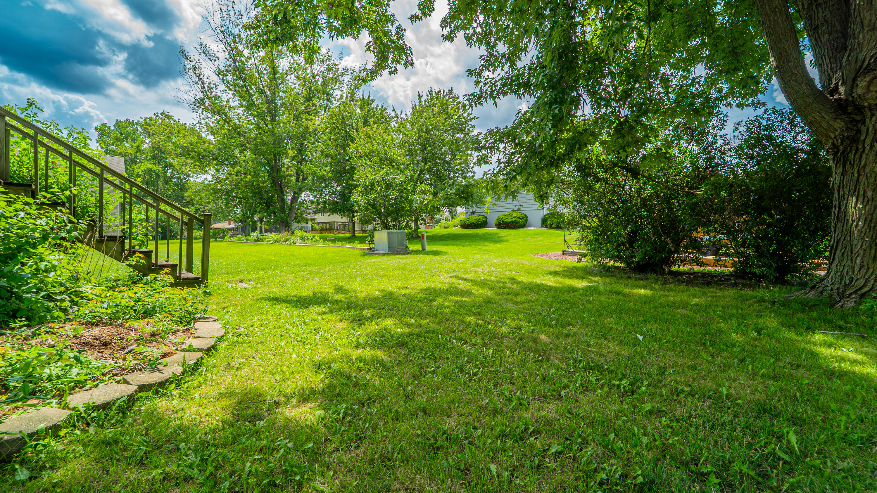2008 Sir Richard Road Schererville, IN 46375 - Photo 19 of 24 a view of a big yard with a tree
