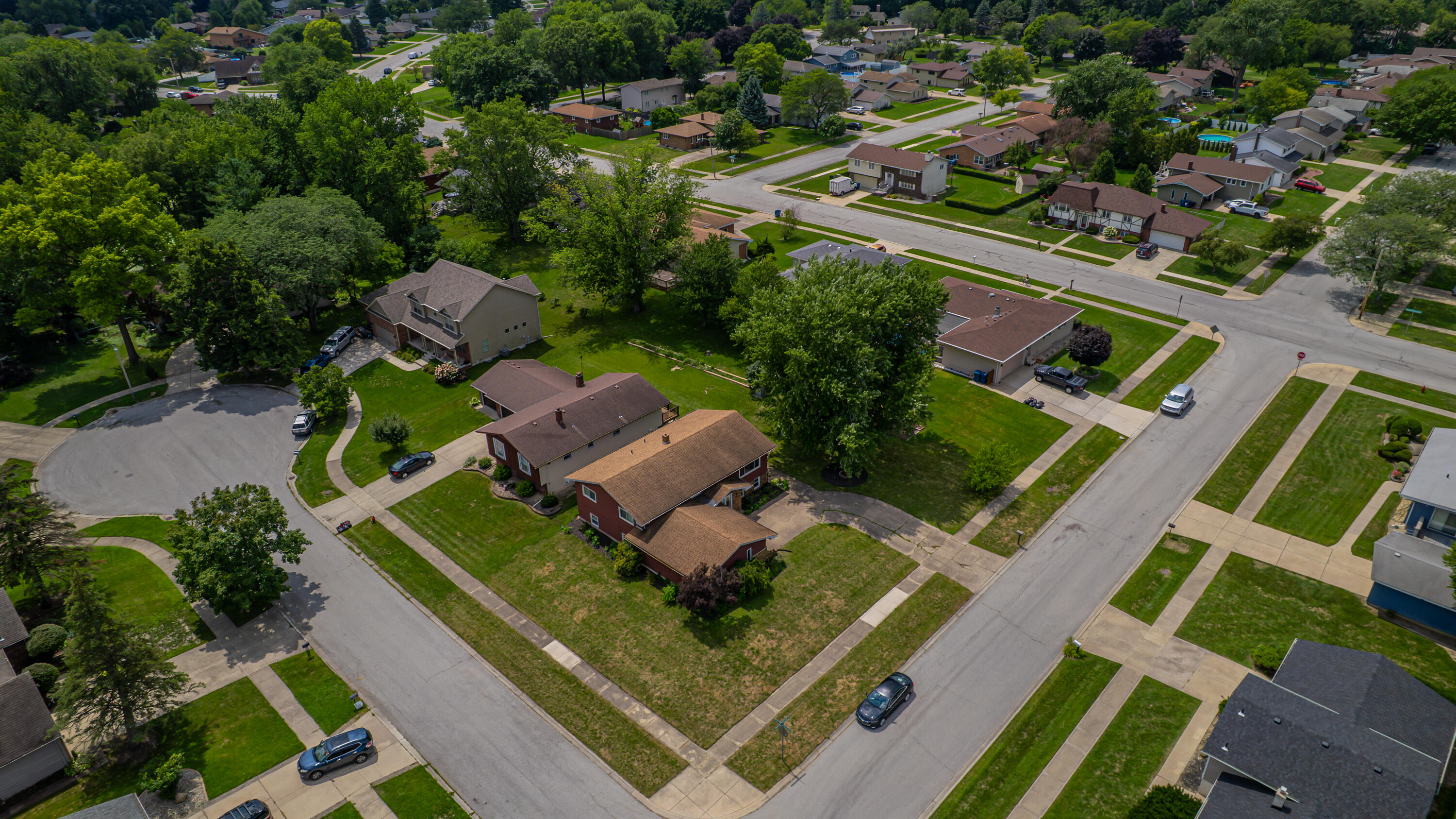 2008 Sir Richard Road Schererville, IN 46375 - Photo 23 of 24 an aerial view of house with a yard