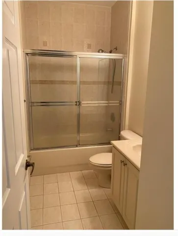 $2,450 | 4905 North Harbor Isles Drive, Fort Lauderdale, FL 33312